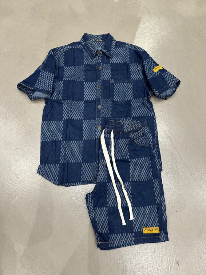 Coordinato in jeans blu quadri