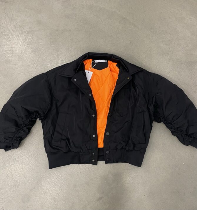 BOMBER 0238
