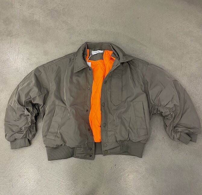 BOMBER 0238