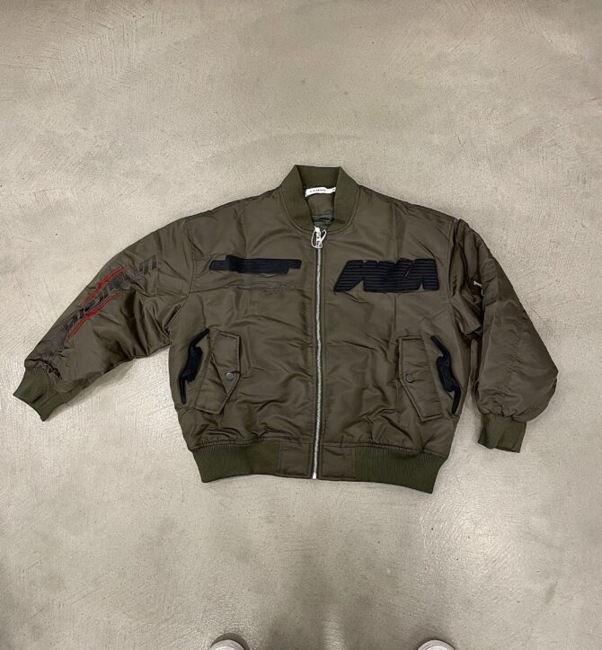 BOMBER 0239