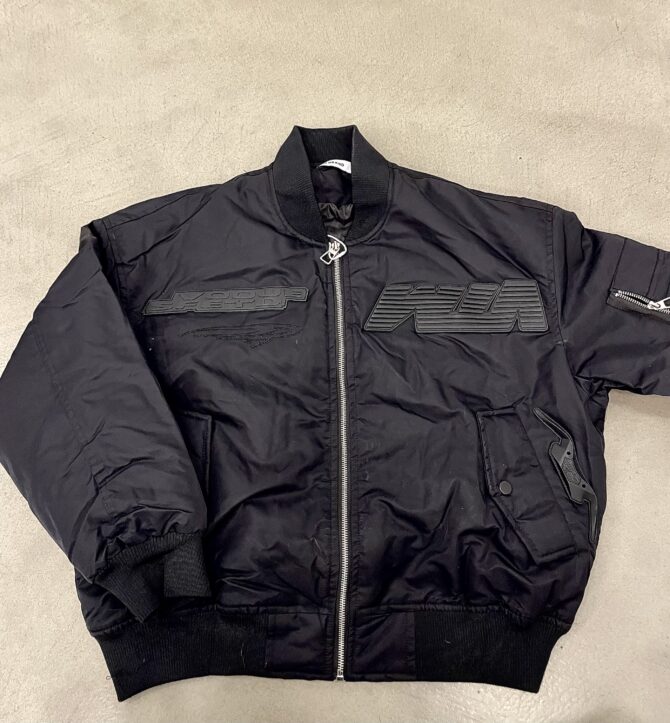 BOMBER 0239